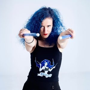 Siyah Meowthedrums Atlet